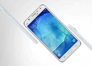  sebenarnya sudah lama di rilis oleh pabrikan terkemuka samsung tepatnya pada bulan juni t Harga Samsung Galaxy J5 Lengkap Beserta Spesifikasinya, Harga Ekonomis!