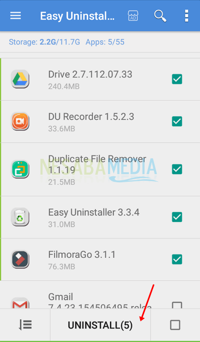 Langkah 3 - pilih atau ceklis box pada semua aplikasi yang ingin Anda hapus atau uninstall lalu pilih UNINSTALL