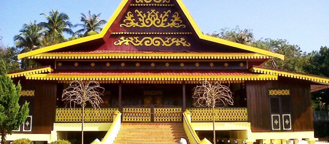 Rumah Adat Toraja Tongkonan Keunikan Gambar  Penjelasan