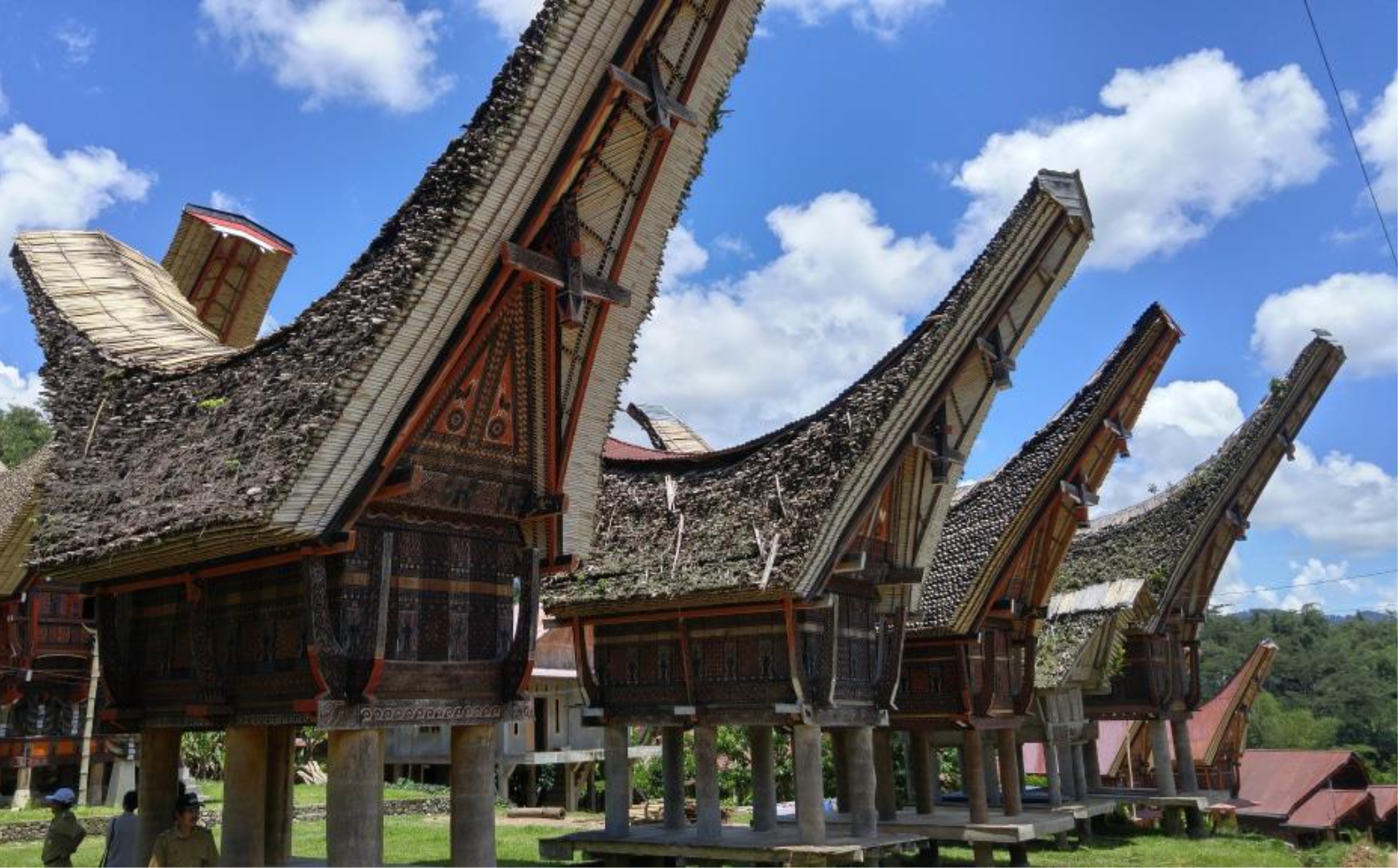   Rumah Adat Sulawesi  Selatan Ciri Khasnya Gambar 