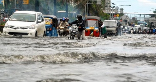 Contoh Teks Eksplanasi tentang Banjir dan Strukturnya