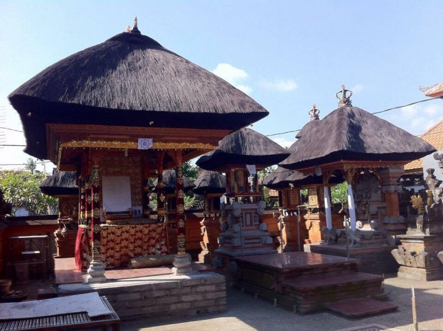 8 Rumah  Adat Bali dan Ciri Khasnya Gambar  LENGKAP 