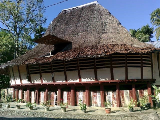  Rumah  Adat  Sumatera Utara Ciri Khasnya Gambar LENGKAP 