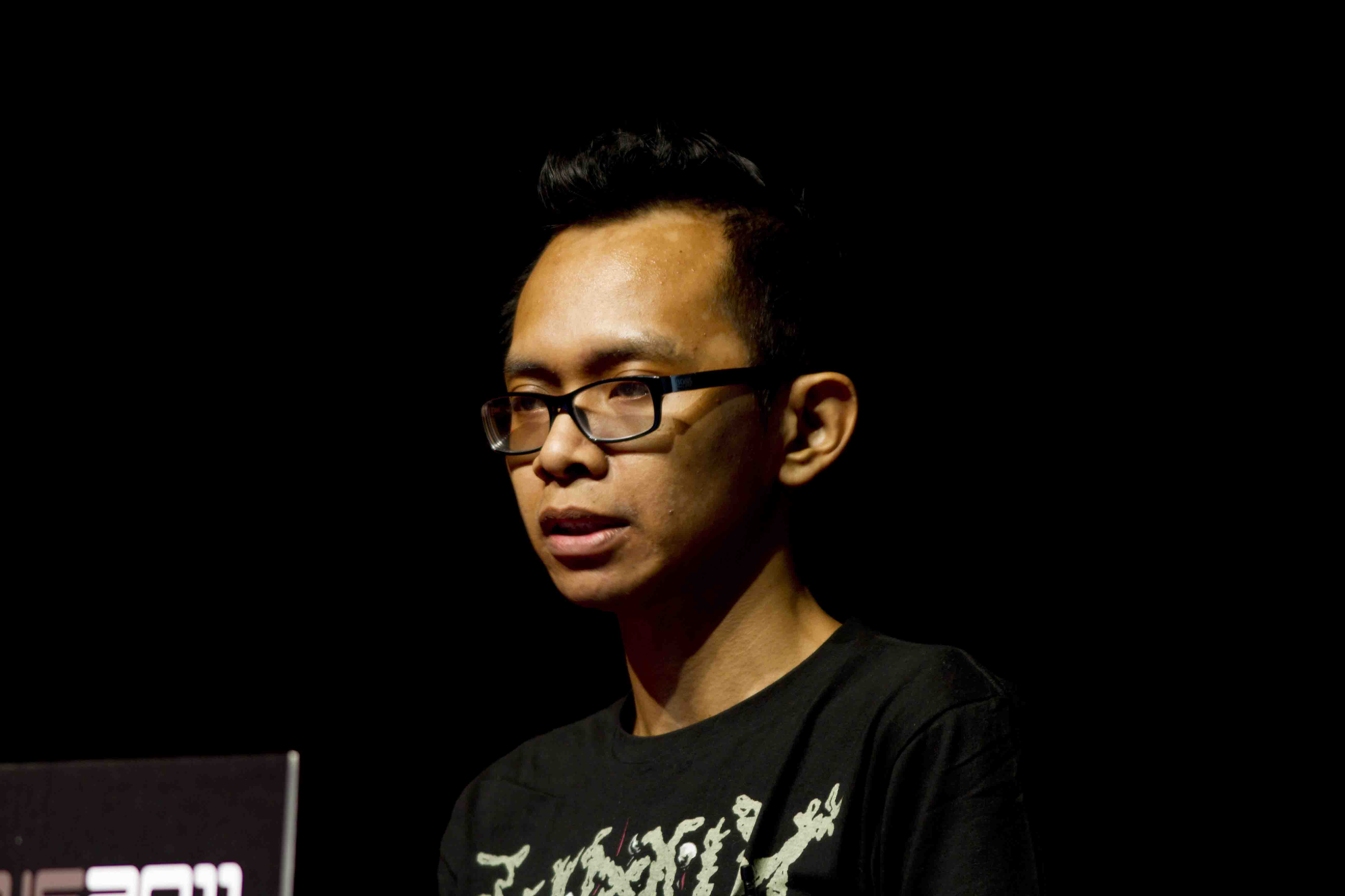 Hacker Terhebat di Indonesia - jim geovedi