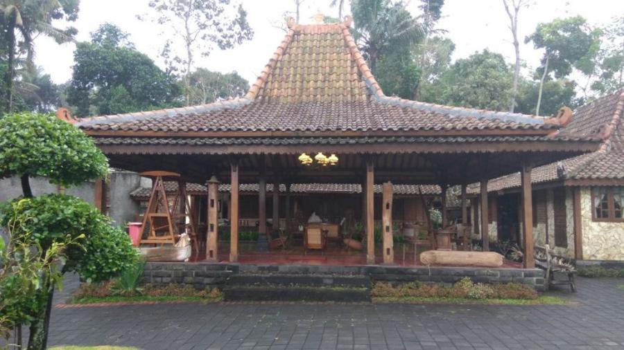 Rumah Adat Yogyakarta dan Ciri Khasnya