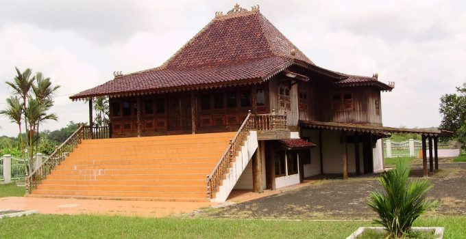 Rumah Adat Palembang