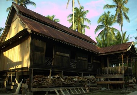 Rumah Adat Riau