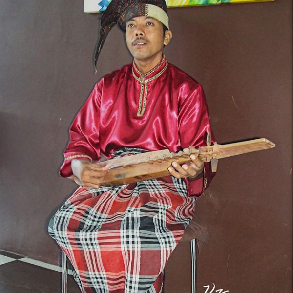 Cara Memainkan Alat Musik Sulawesi Selatan