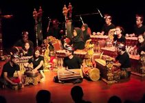Alat Musik Gamelan : Sejarah, Asal Daerah dan Cara Memainkannya