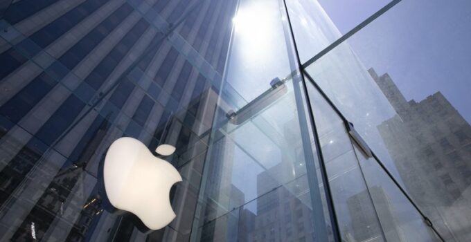 Kantor Apple di Fifth Avenue Store di New York - Software Anti-Pelacakan di iPhone