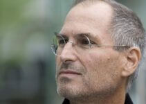 Kenang Steve Jobs, Tim Cook Ungkap Sang Pendiri Apple di Twitter