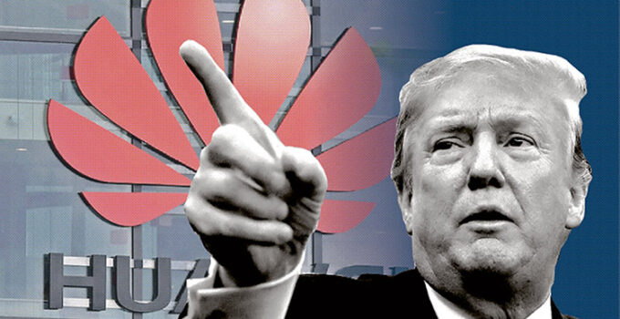 Donald Trump Cabut Izin Perusahaan Pemasok Huawei