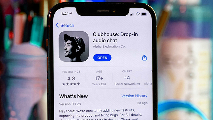 Aplikasi Clubhouse Palsu di Android
