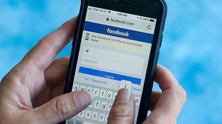 Marak Akun Facebook Tidak Dikenal Melakukan Tag, Ini Solusinya