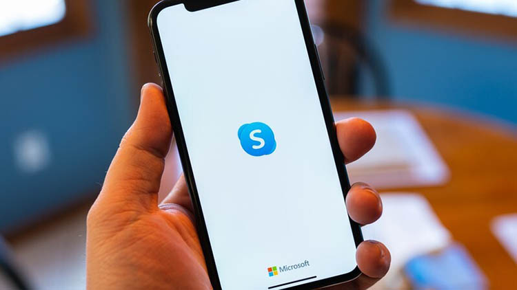 Bagaimana Microsoft Membiarkan Skype Dihabisi Oleh Zoom