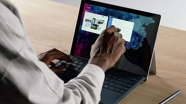 Microsoft Kembangkan Fitur Gerakan Sentuh Baru Untuk Windows 11