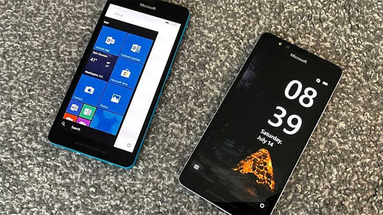 Microsoft Andromeda Muncul di Perangkat Lumia 950