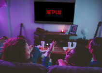 Netflix Kehilangan Ratusan Ribu Pelanggan, Harga Sahamnya Jatuh