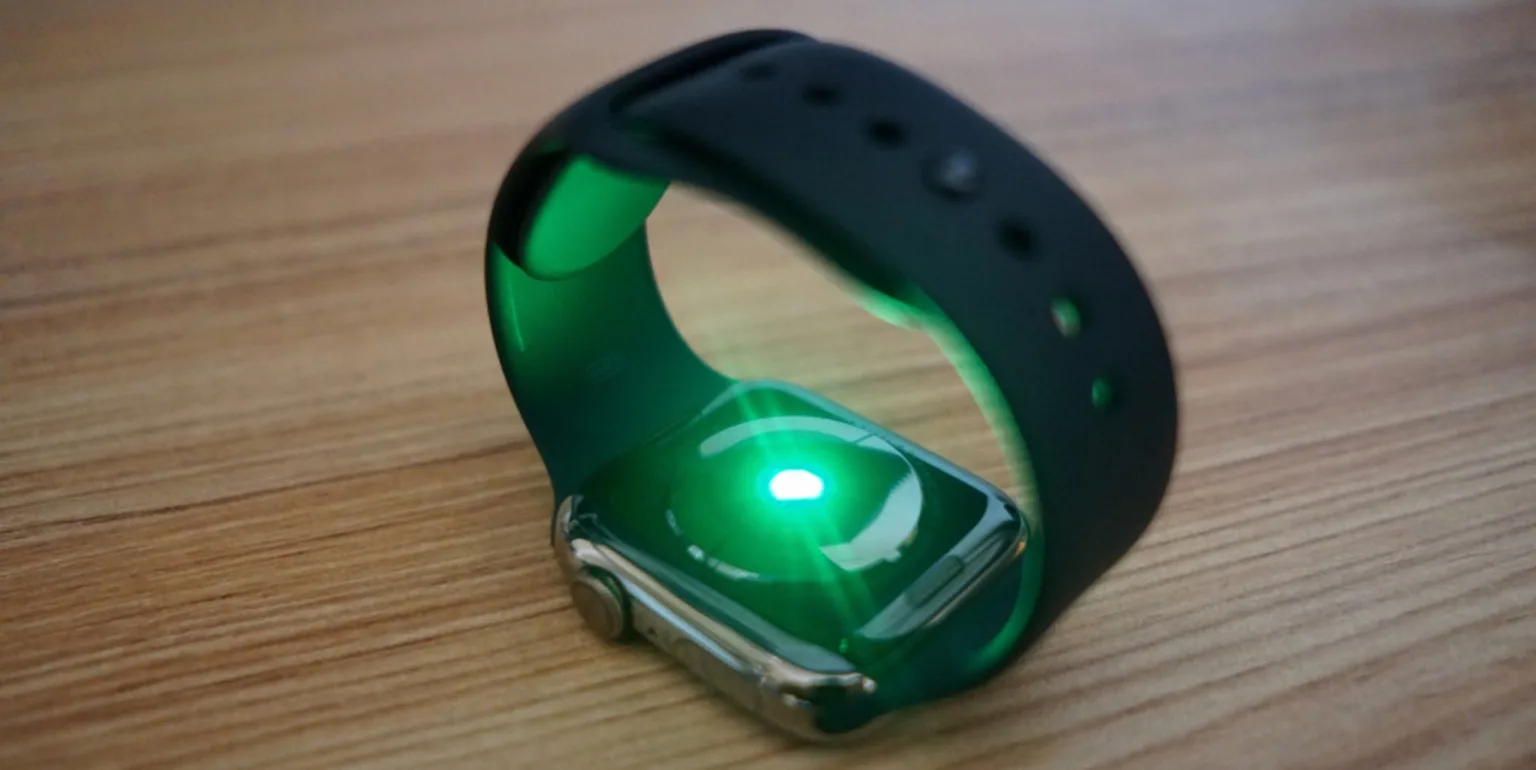Apple Watch Pro, Baterai Tahan Lama hingga Sensor Terbaru
