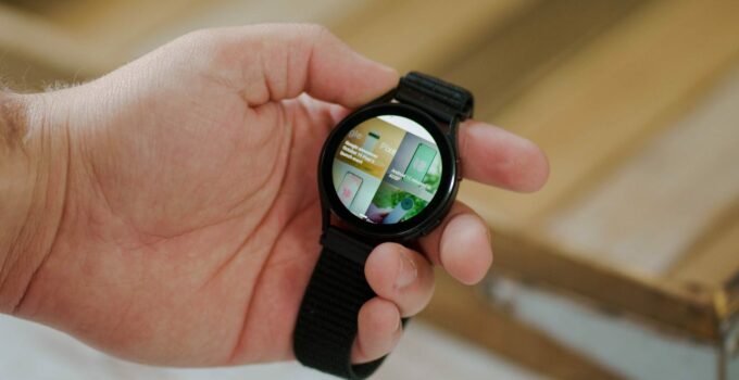 Samsung Kembalikan Akses Browser di Wear OS Smartwatches