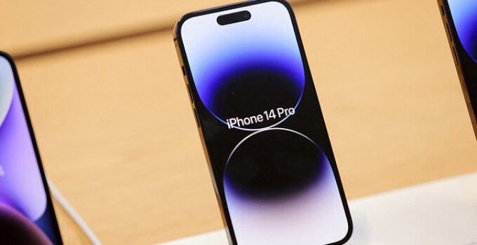 Apple akan Produksi Ulang iPhone SE, Mirip iPhone 14?