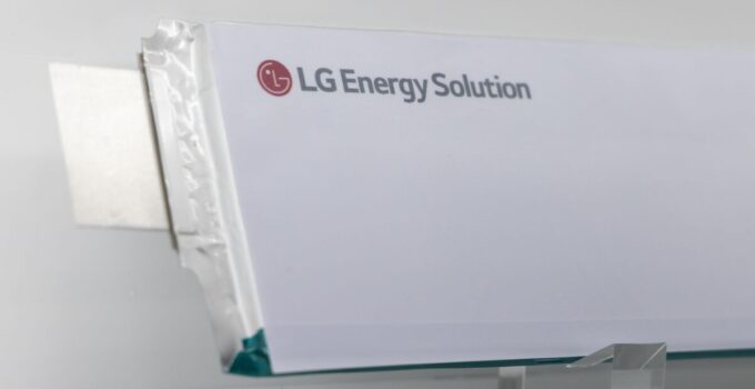 LG Energy Solution Investasi Hingga 70 Miliar Rupiah