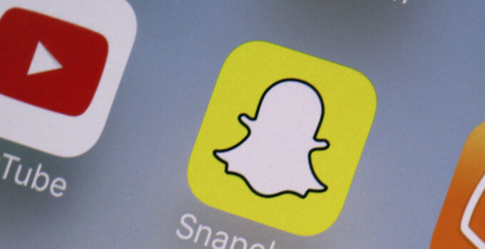 Snapchat Hadirkan Dark Mode, Khusus Pengguna Berbayar