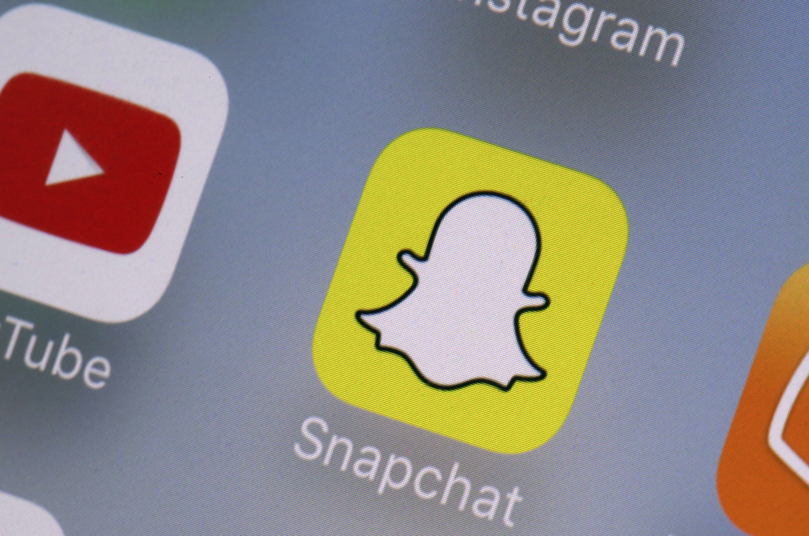 Snapchat Hadirkan Dark Mode, Khusus Pengguna Berbayar