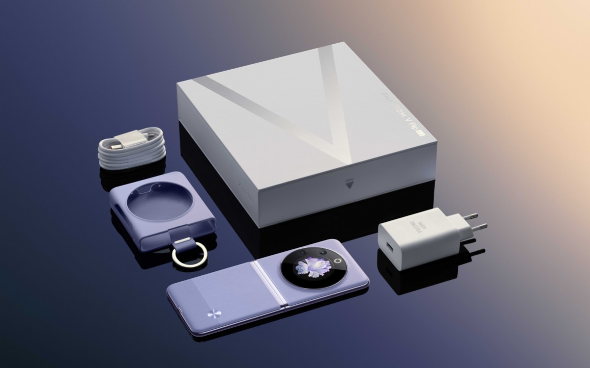 Tecno akan Rilis Foldable Phone Pertama Mereka, Phantom V Flip