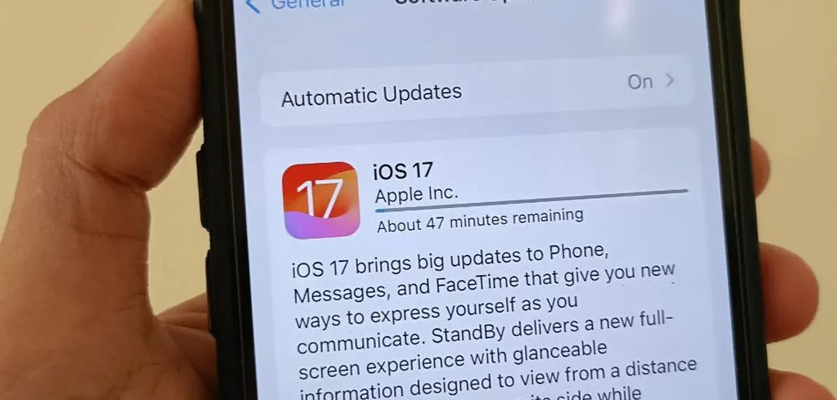 Apple Luncurkan iOS 17.3 Setelah Rumor Laporan “Brickets”