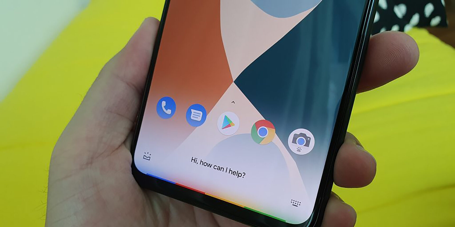 Gemini AI Mulai Hadir di Google Assistant Pixel 4 Series