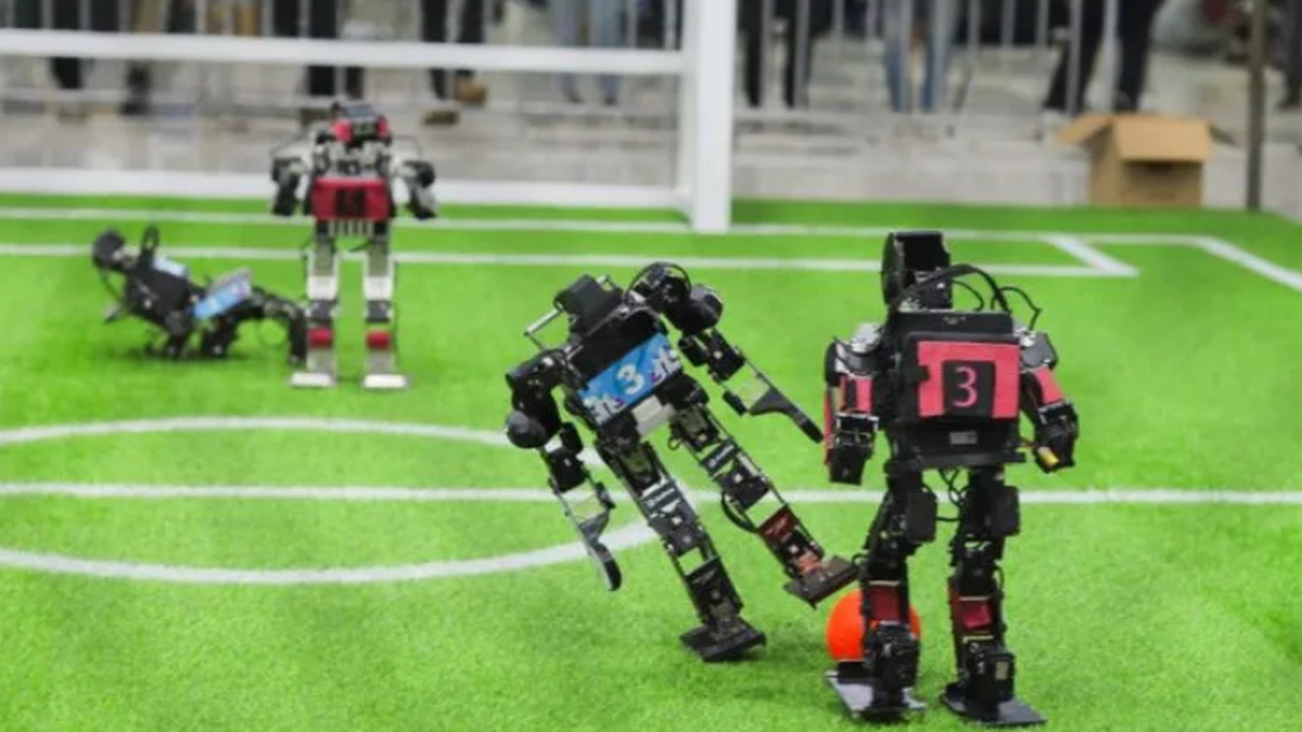 Gelar di Bali, Ratusan Talenta Asia Adu Robot di MakeX Robotic Competition 2025